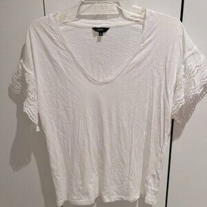 Joe’s Jeans Oversized V-Nexk Tee